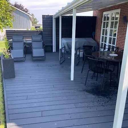 Luxury In Nature With Wellness Feriegårder